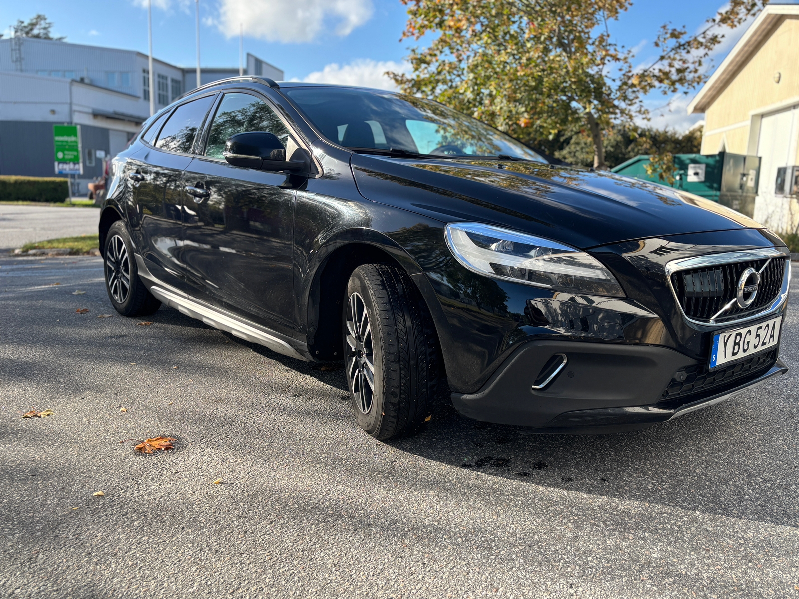 Volvo V40 Cross Country D3 Geartronic 2019, photo 2/6