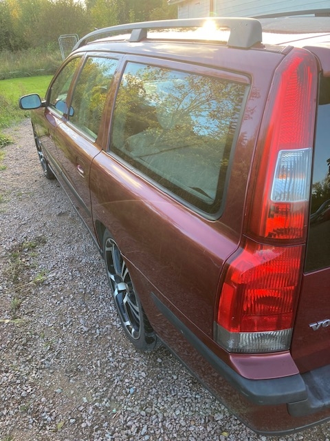 Volvo V70 2.4 Manuell 2004, bild 4/6