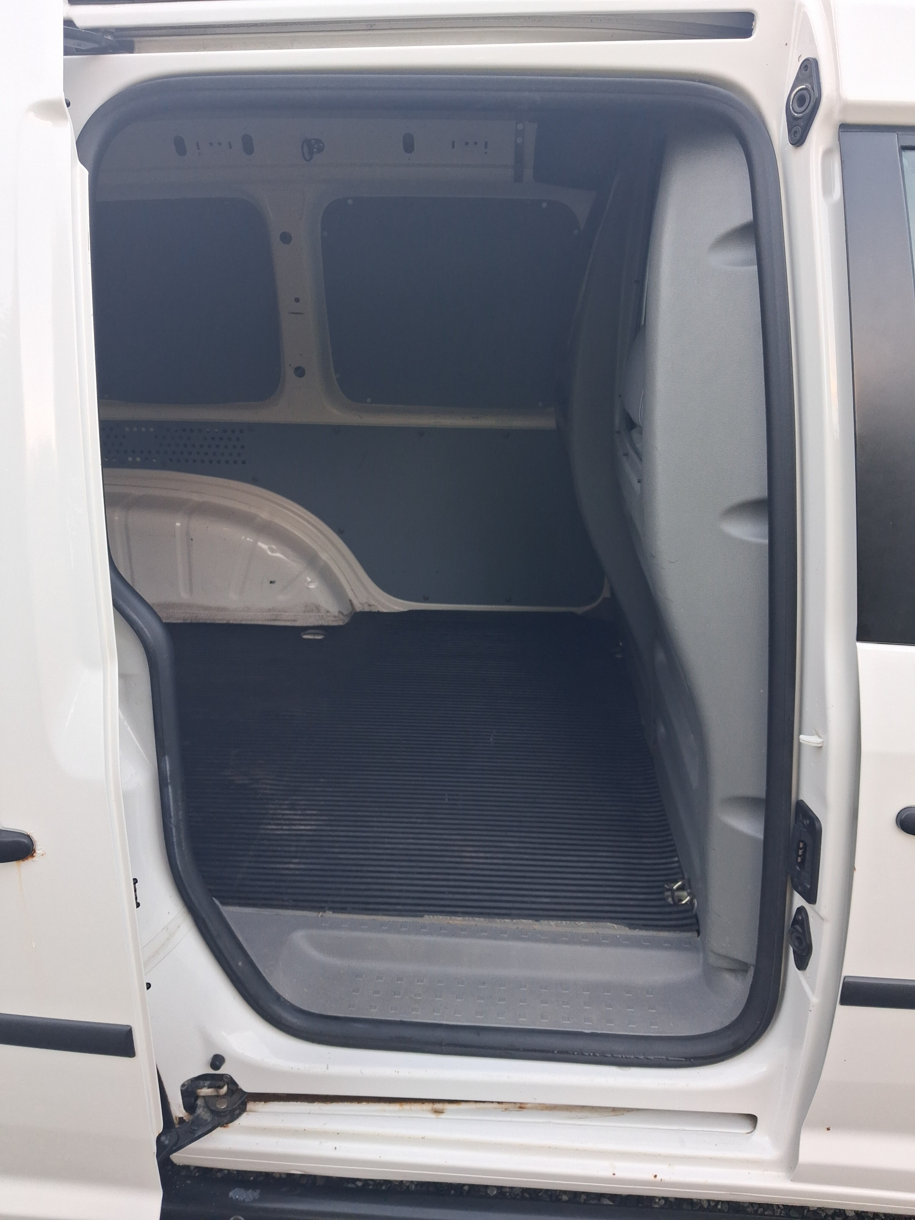 Volkswagen Caddy 2009, bild 8/8