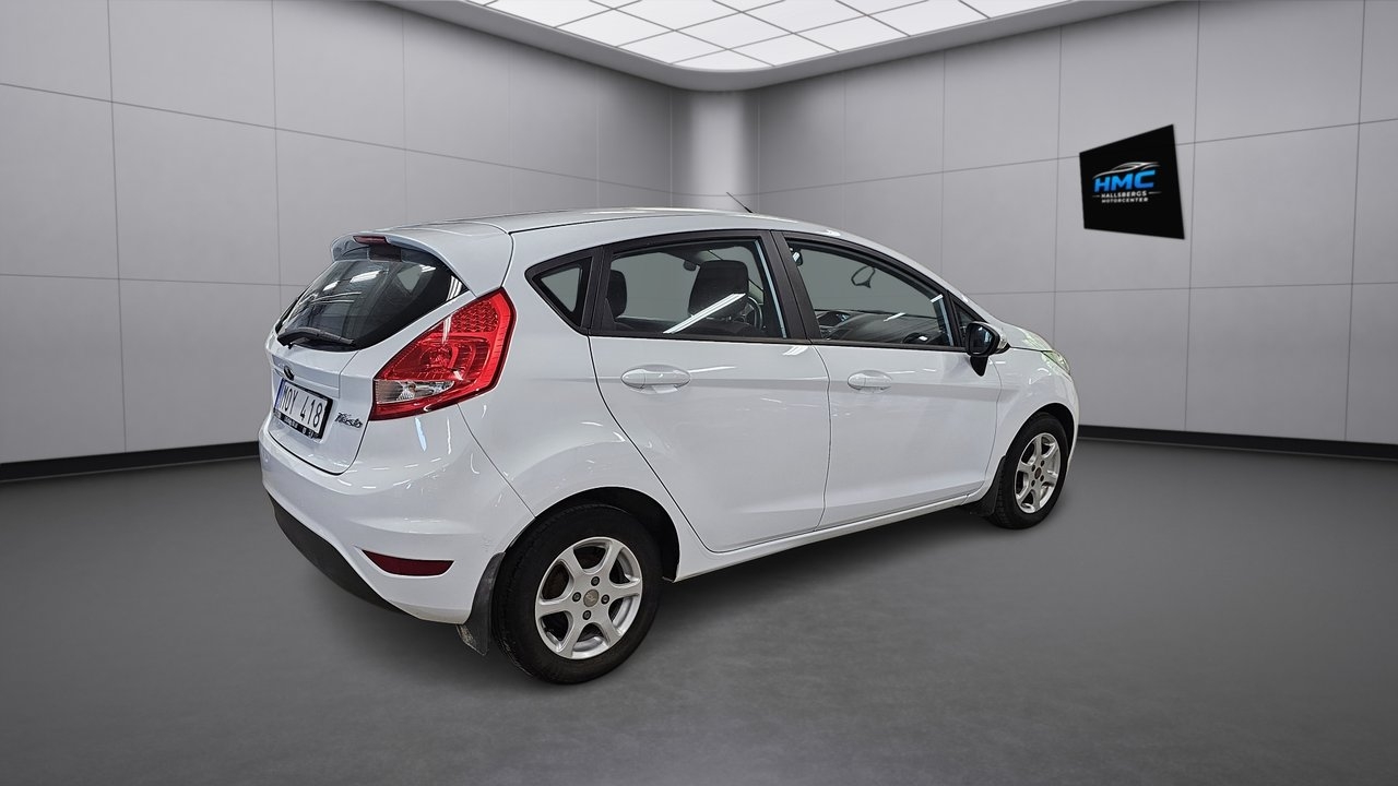 Ford Fiesta 2010, bild 6/9