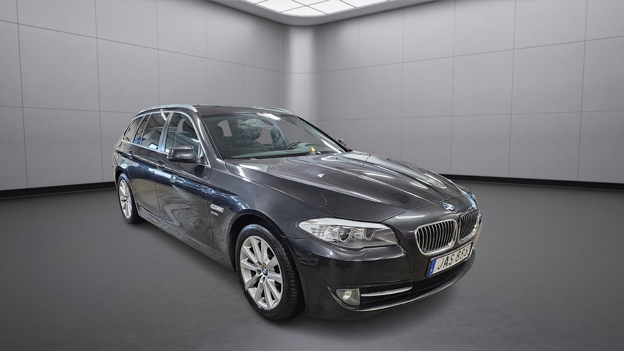 BMW 528
