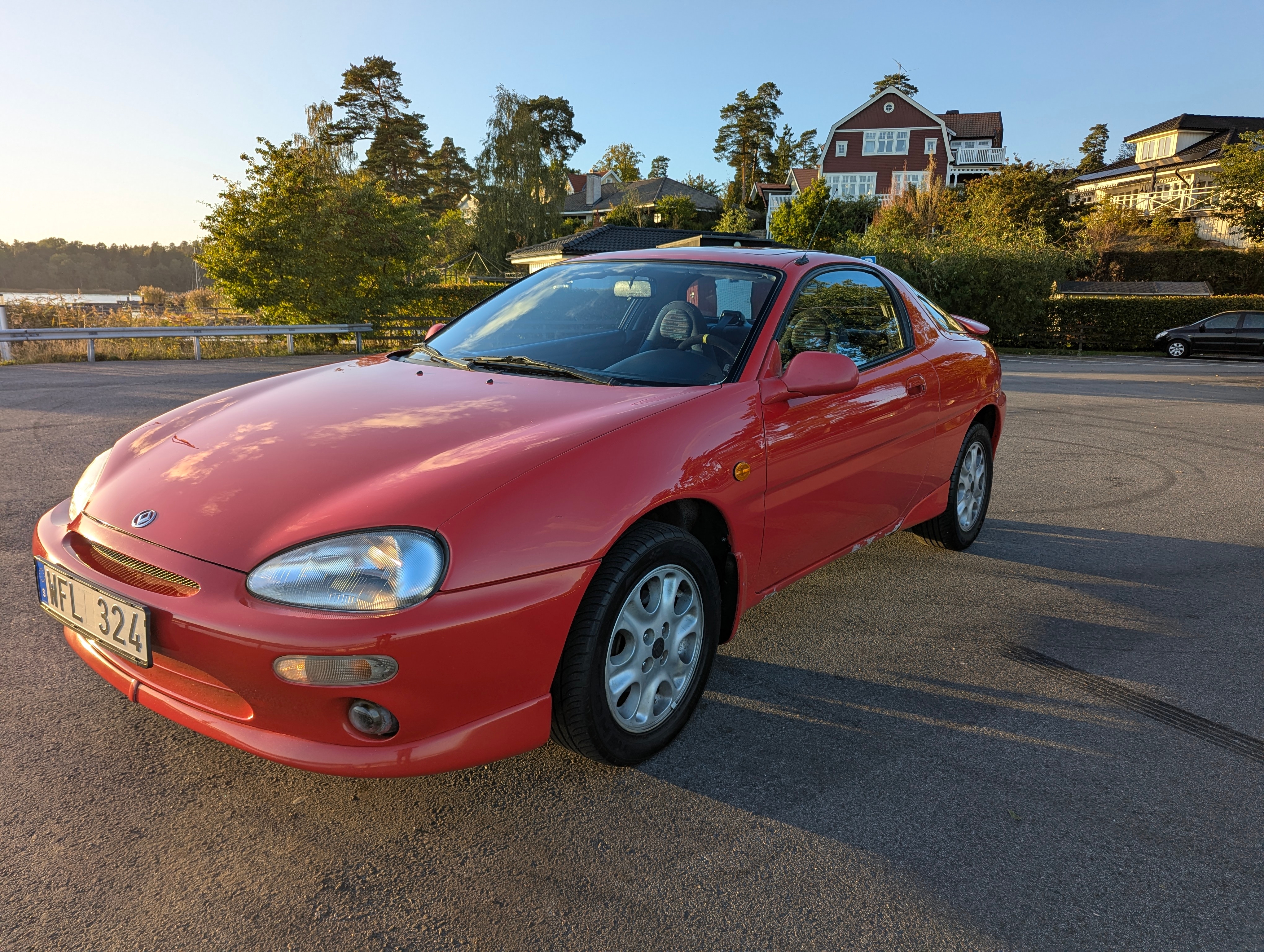 Mazda MX-3 V6 1992, bild 6/10