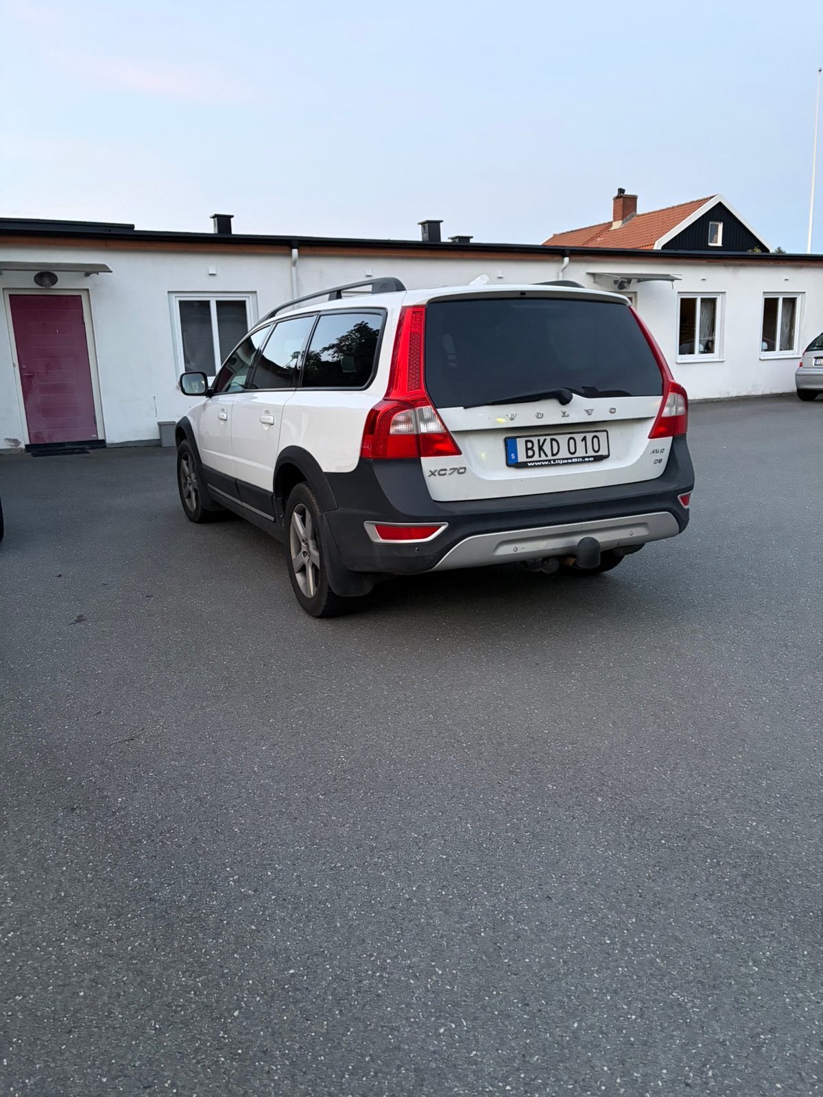 Volvo XC70 D5 AWD Geartronic 2009, kuva 3/10