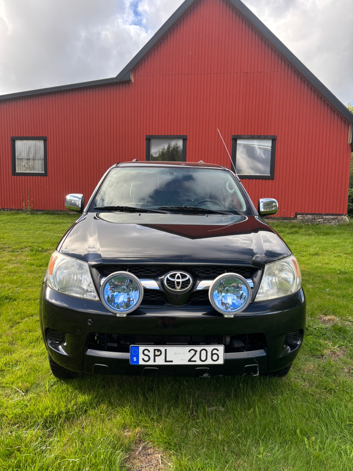 Toyota HiLux Extra Cab 2.5 4WD Manuell 2006, bild 6/9