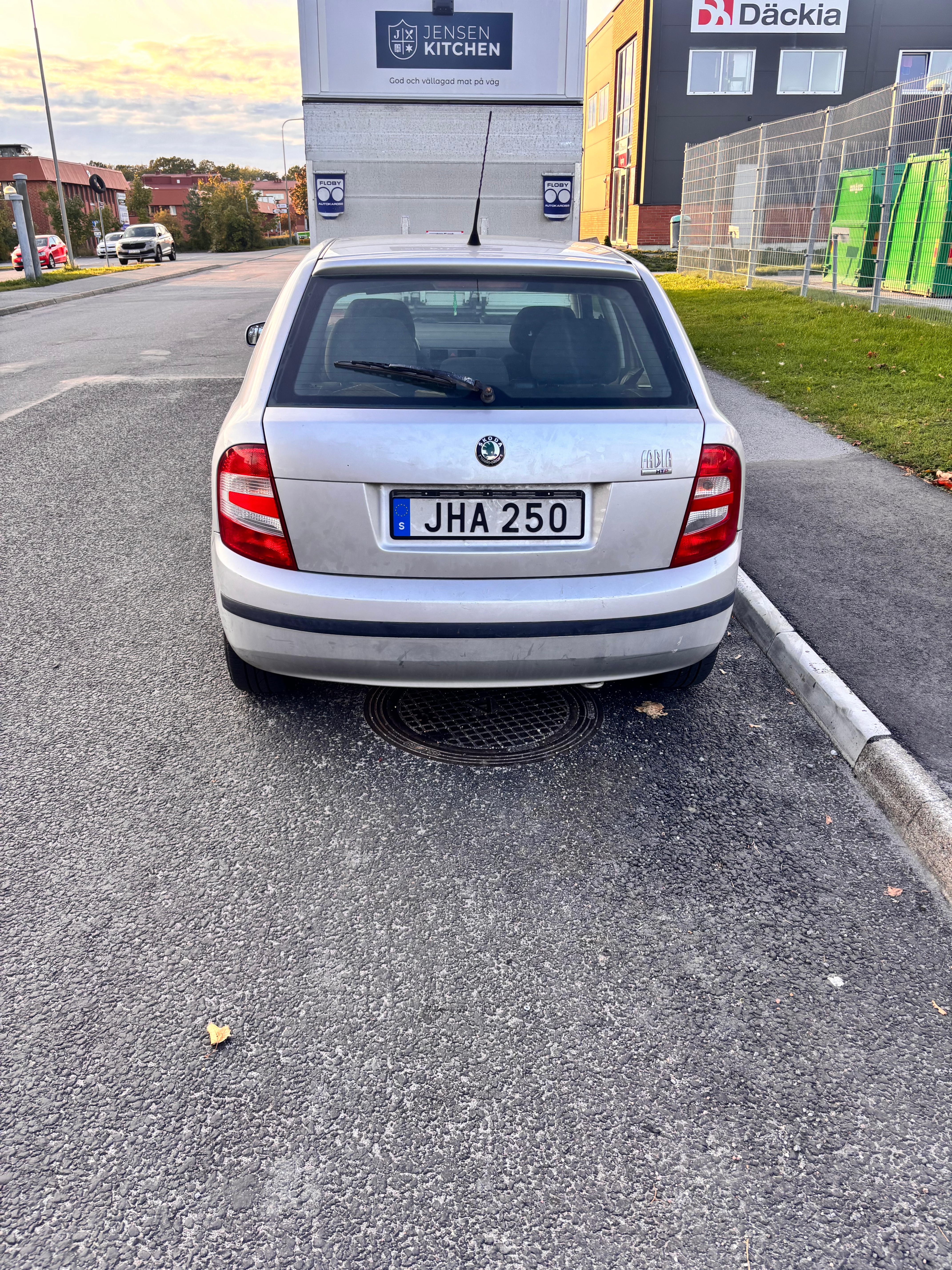Skoda Fabia 1.2 Manuell 2007, bild 2/5