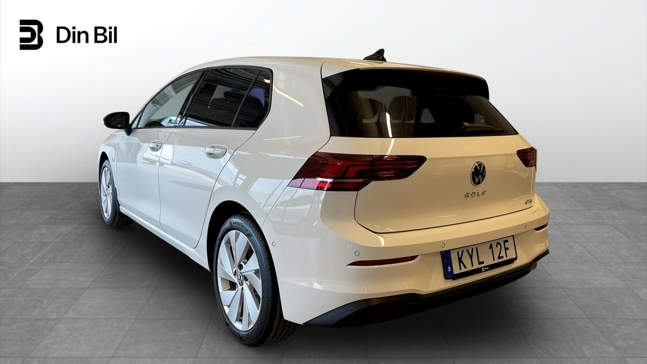 Volkswagen Golf Life 1.5 eTSI 150HK DSG 2026, bild 3/18