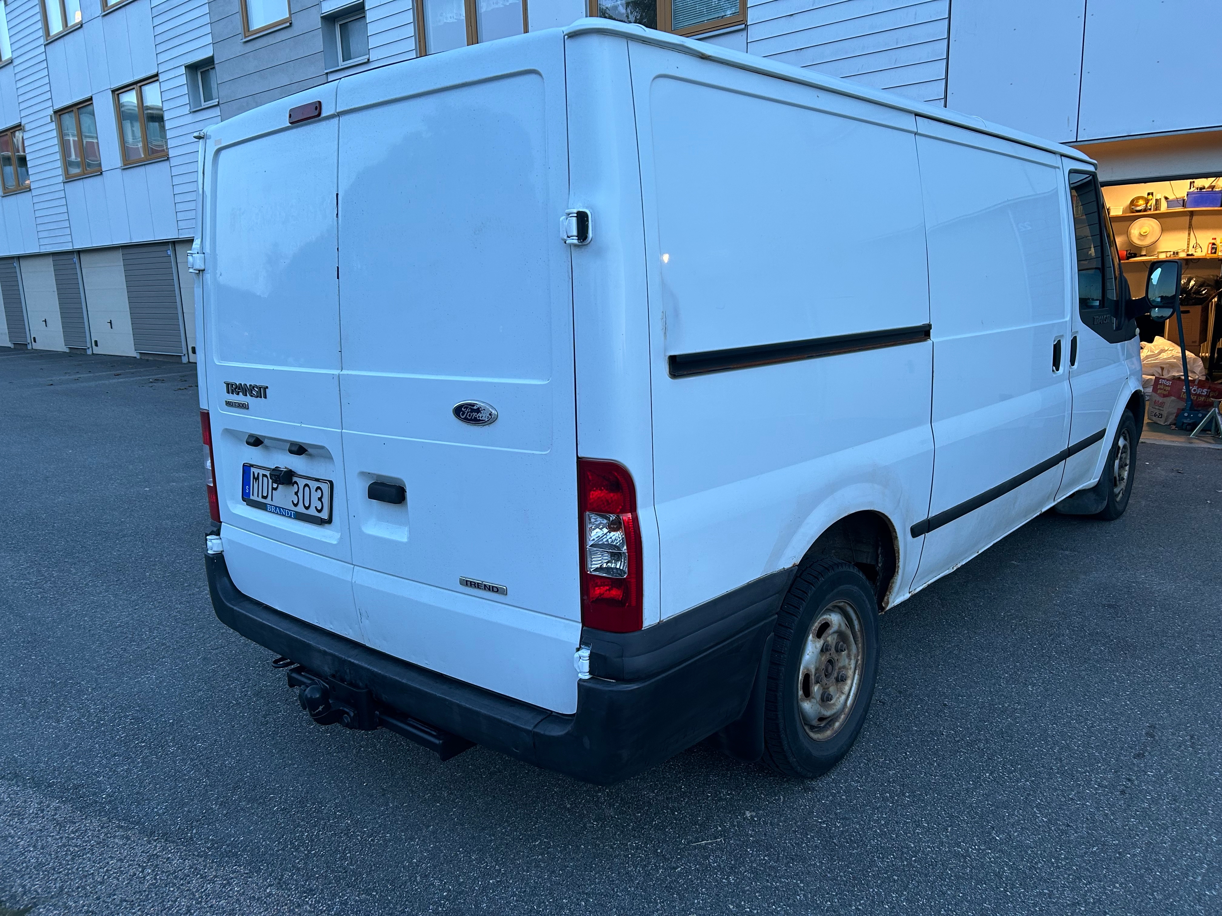 Ford Transit T300 2.2 TDCi Manuell 2012, bild 5/10