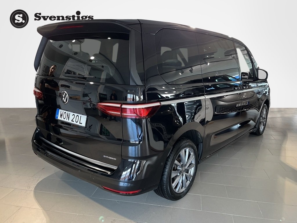 Volkswagen Multivan Hybrid 218hk 6 sist 2023, bild 5/10