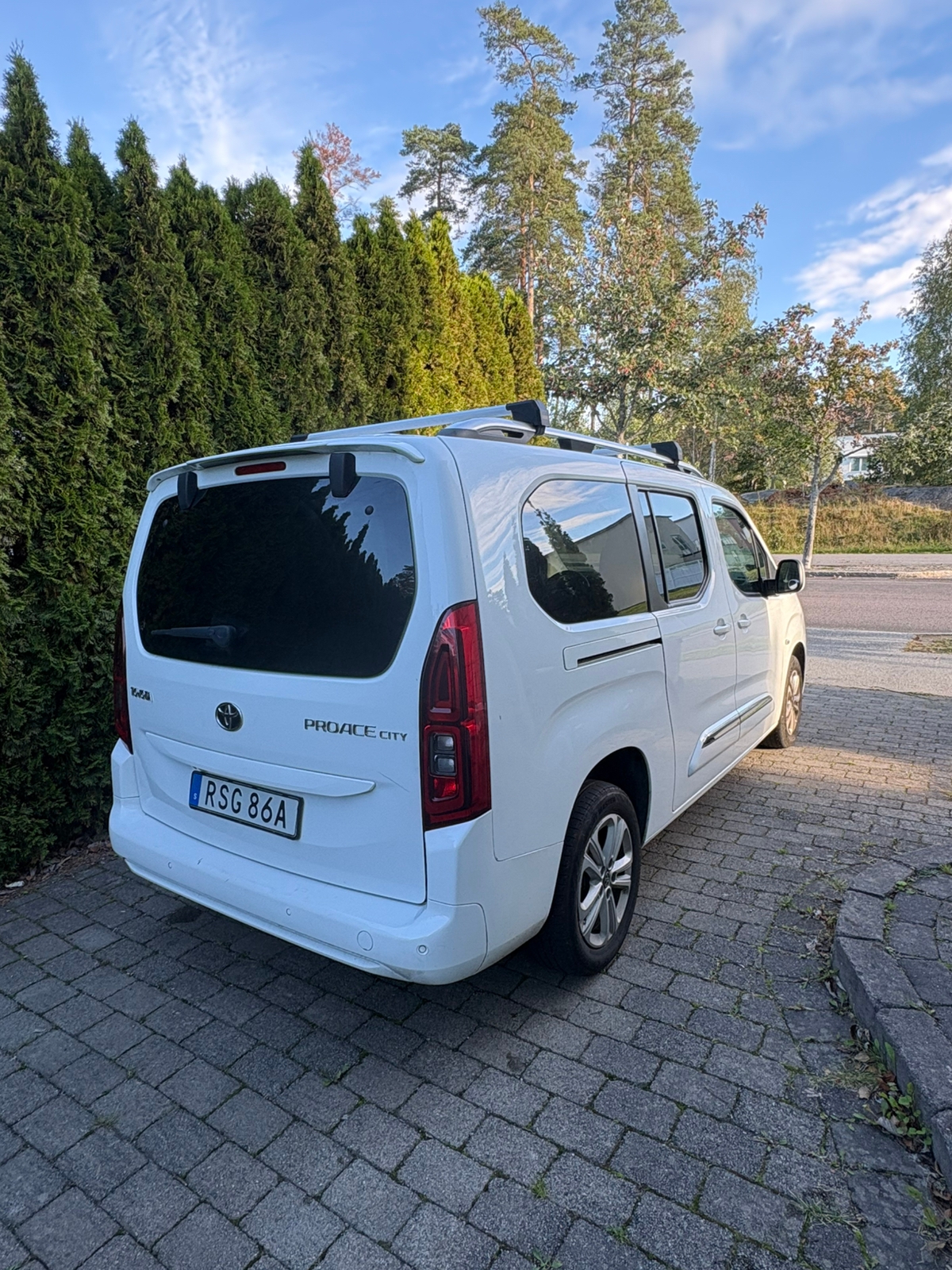 Toyota Proace City Verso 2021, kuva 2/12