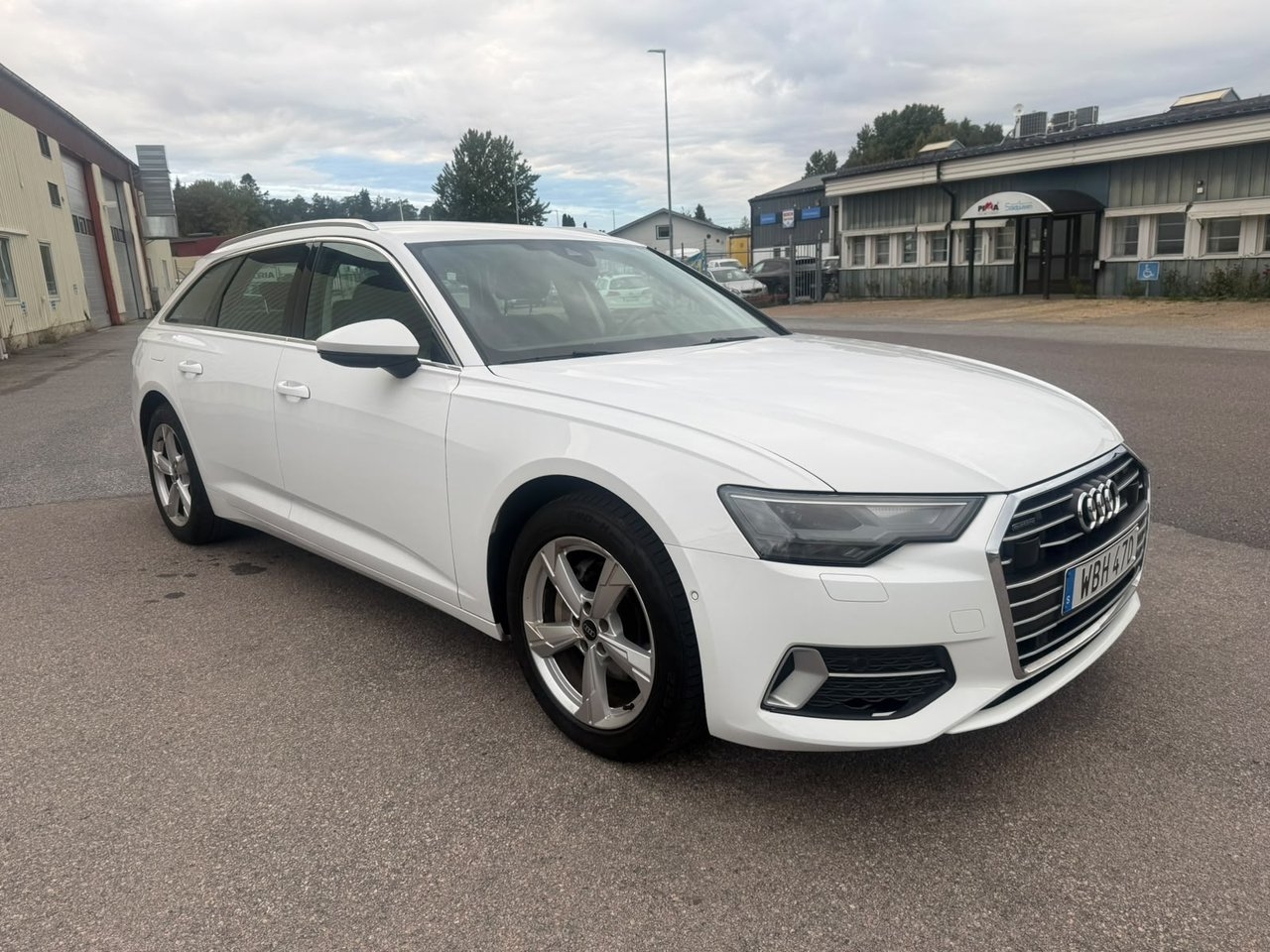 Audi A6 2023, bild 7/10
