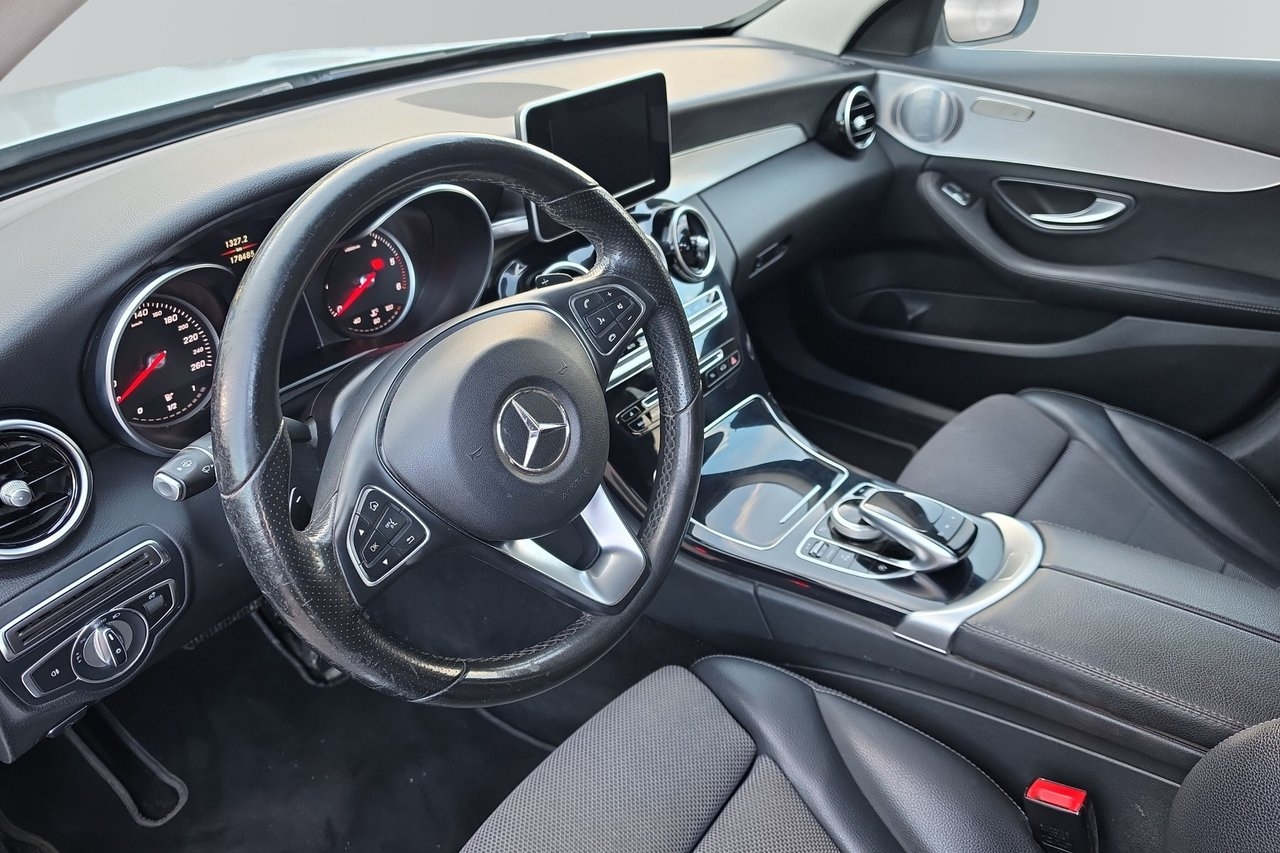 Mercedes-Benz C 2018, bild 7/10