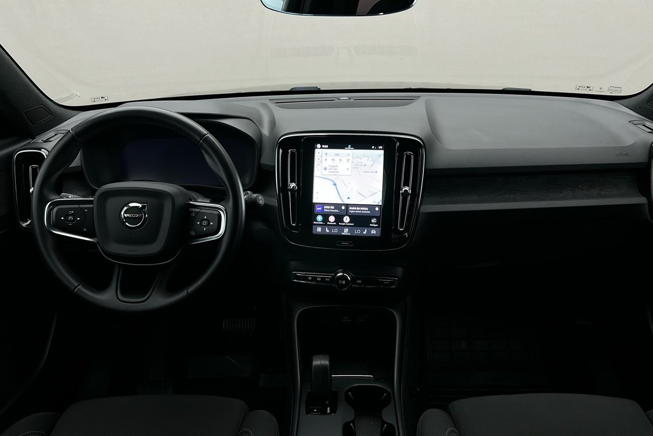 Volvo EX40 2025, bild 6/10