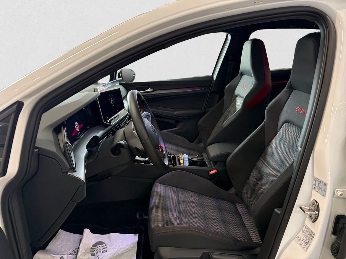 Volkswagen Golf GTI 2.0 TSI 265 HK DSG 2026, kuva 5/8