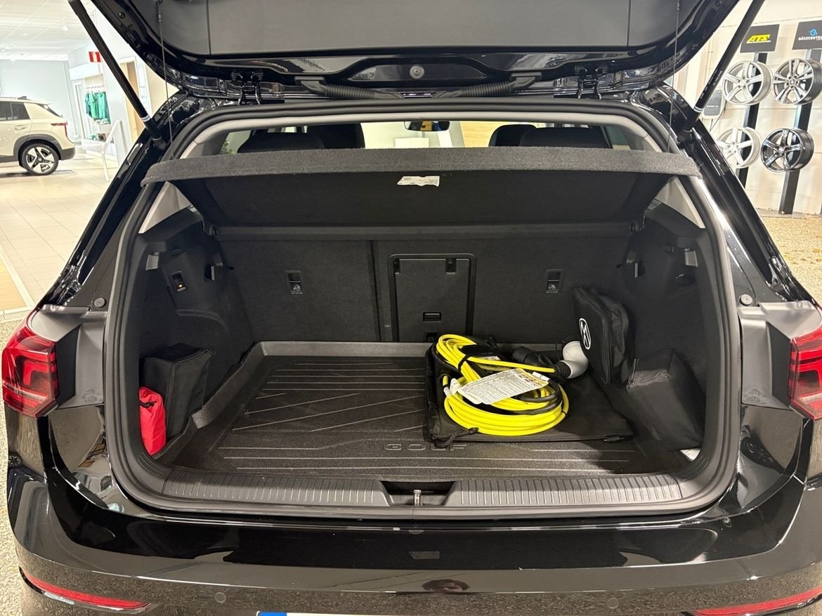 Volkswagen Golf 2026, bild 8/8