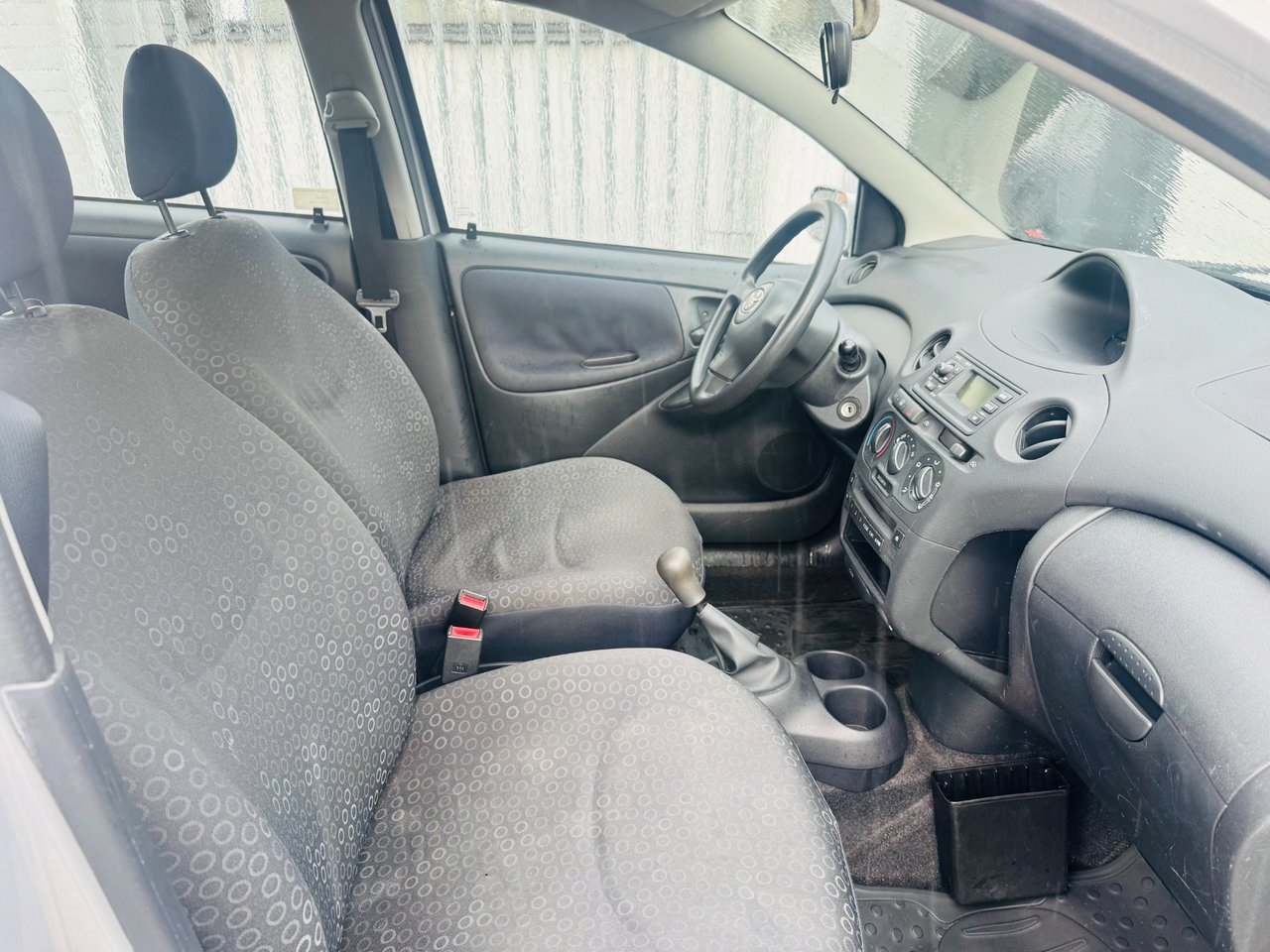 Toyota Yaris 1.0 VVT-i 65HK 5-D 2003, bild 5/10