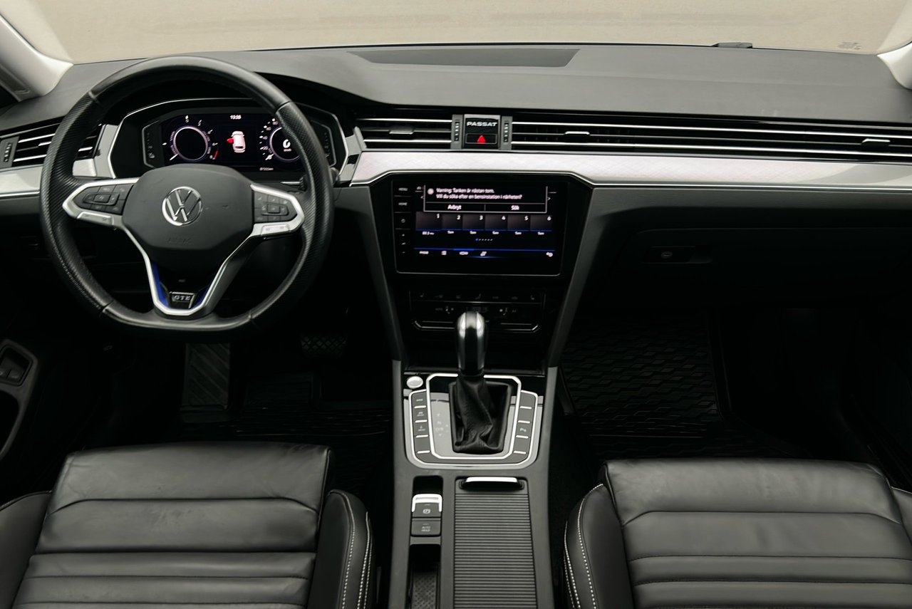 Volkswagen Passat 2023, bild 6/10