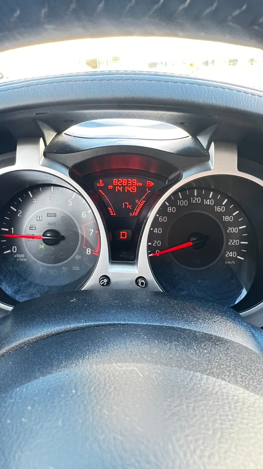 Nissan Juke 1.6 XTRONIC-CVT 2017, bild 2/10