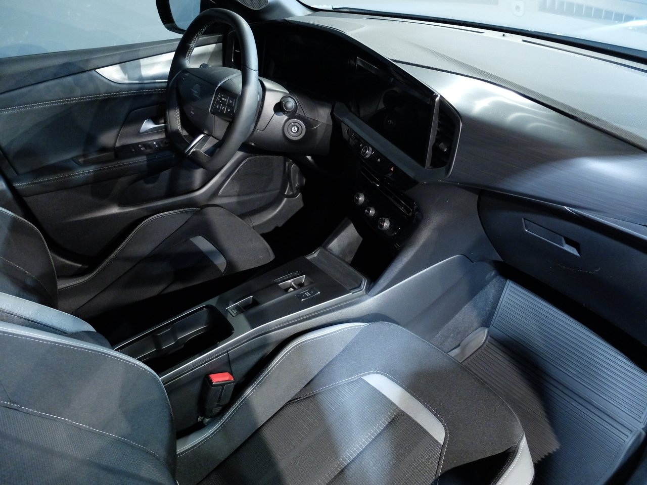 Opel Mokka 2025, bild 5/7