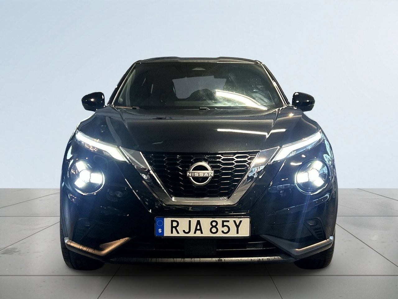 Nissan Juke 1.0 DIG-T DCT 2024, bild 2/10