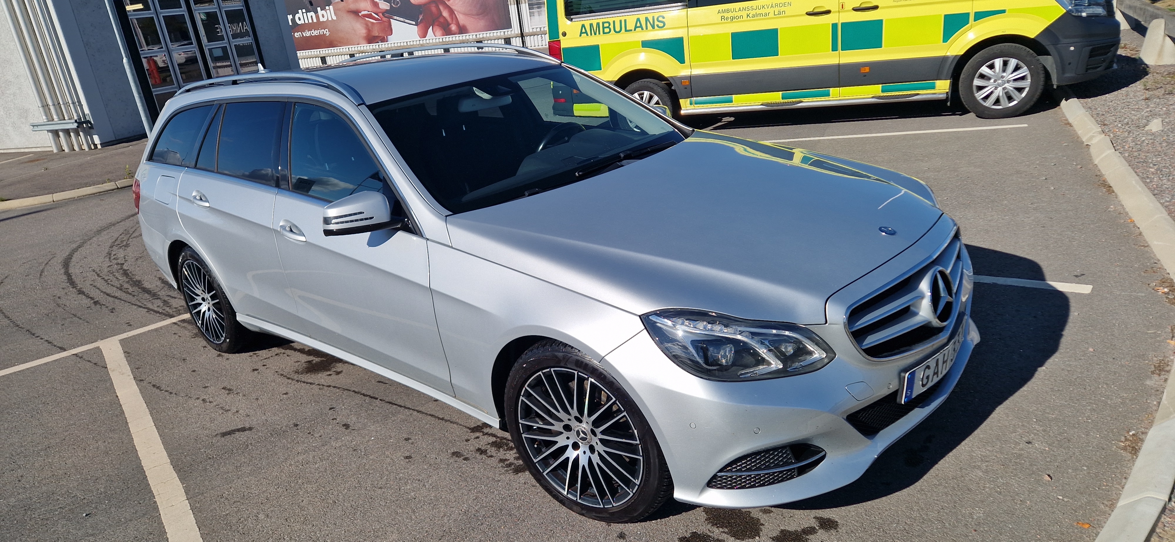 Mercedes-Benz E