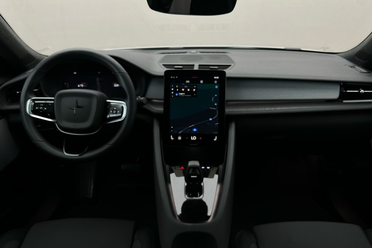 Polestar 2 2024, kuva 6/10