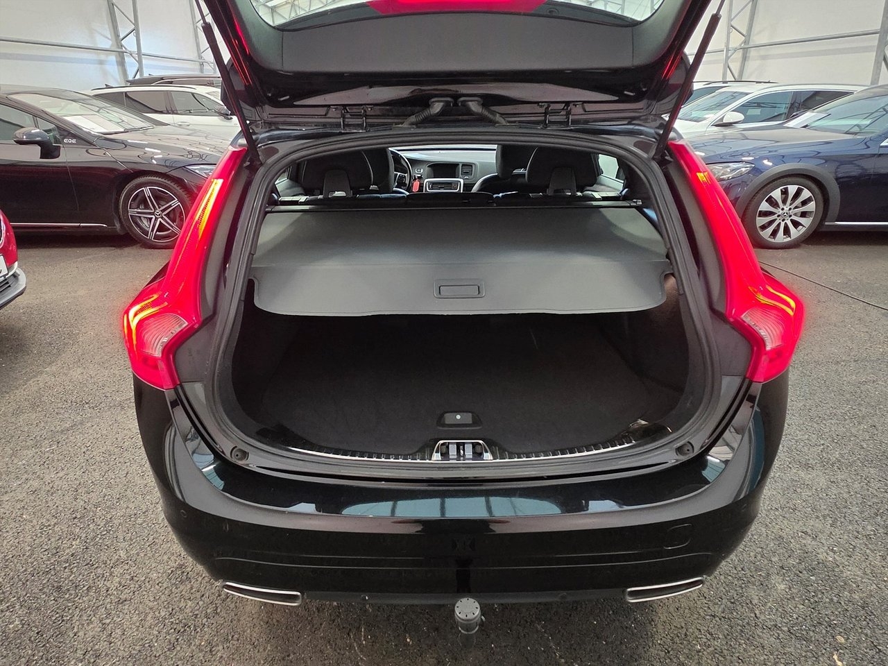 Volvo V60 2016, bild 7/30
