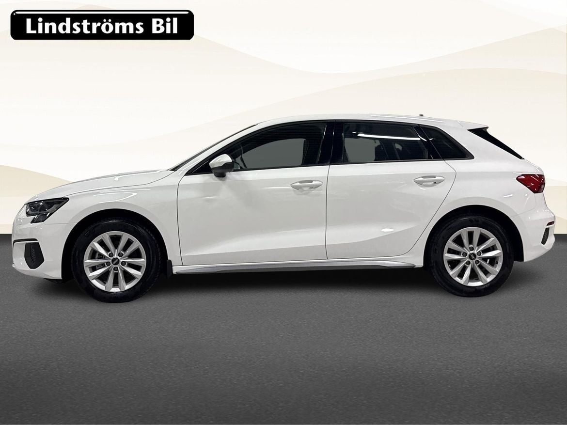 Audi A3 2024, bild 6/10