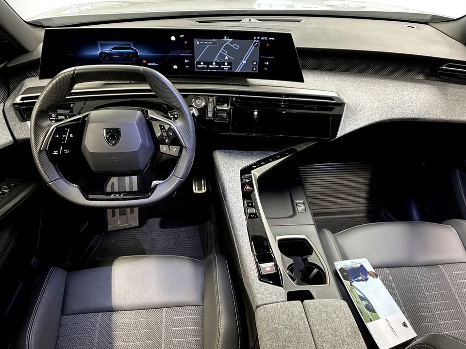 Peugeot 5008 GT Hybrid 145hk Aut 7-SITS 2025, bild 6/10