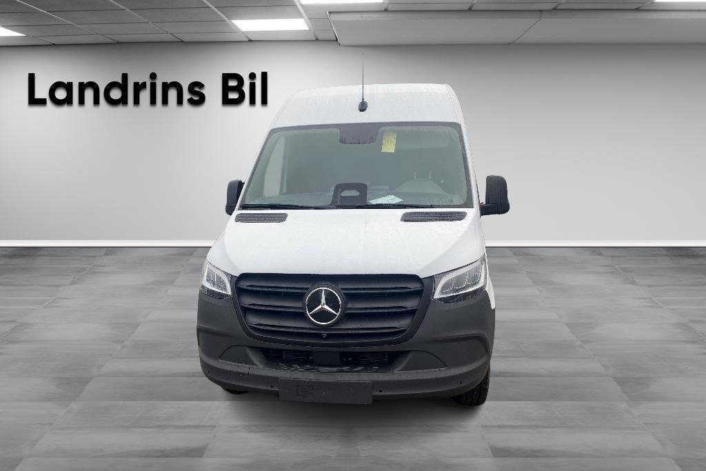 Mercedes-Benz eSprinter 420 113 kWh 2027, bild 2/10