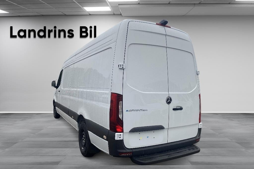 Mercedes-Benz eSprinter 420 113 kWh 2027, bild 6/10