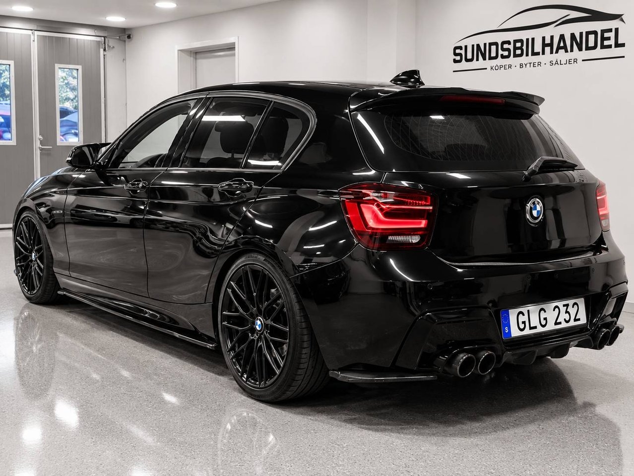 BMW 118 d 5-dörrars Steptronic M Sport 2015, photo 3/10