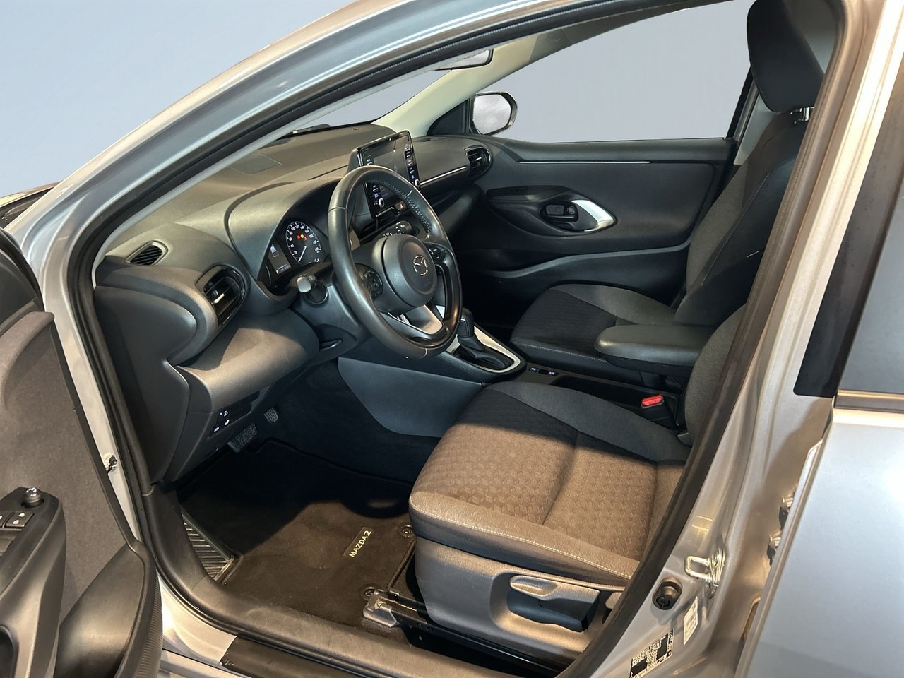 Mazda 2 Hybrid MOMS 2023, kuva 7/18