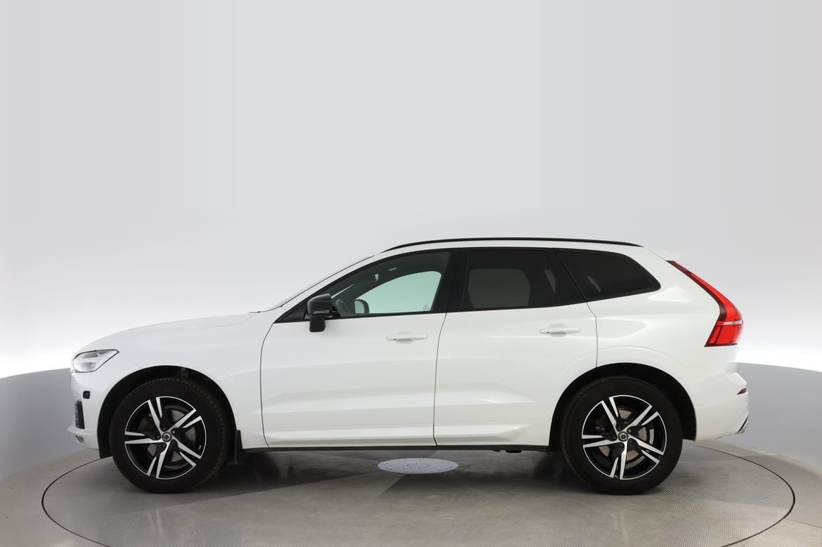 Volvo XC60 B4 AWD Diesel R-Design 2020, bild 2/10
