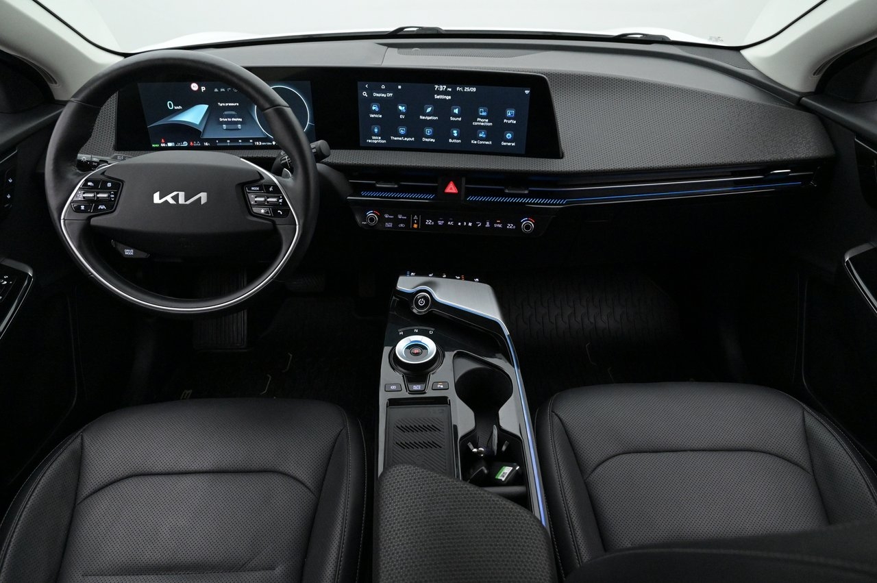 Kia EV6 2023, bild 6/10