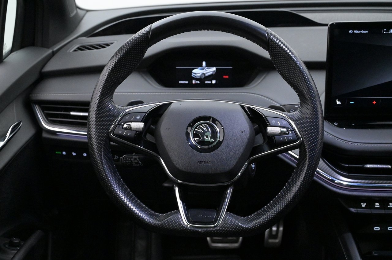 Skoda Enyaq 80x Sportline Pano 360 2022, kuva 7/10