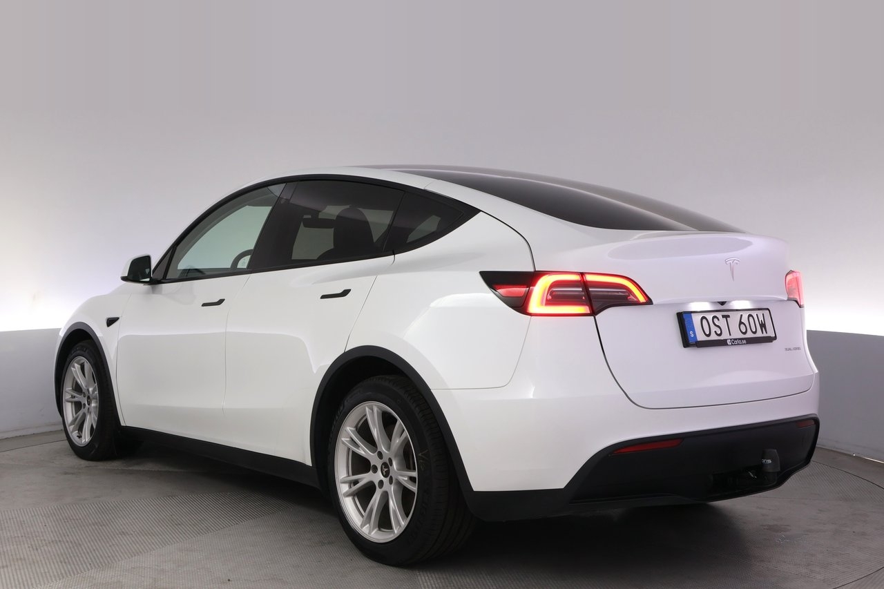 Tesla Model Y Long Range AWD Autopilot 2023, bild 4/10