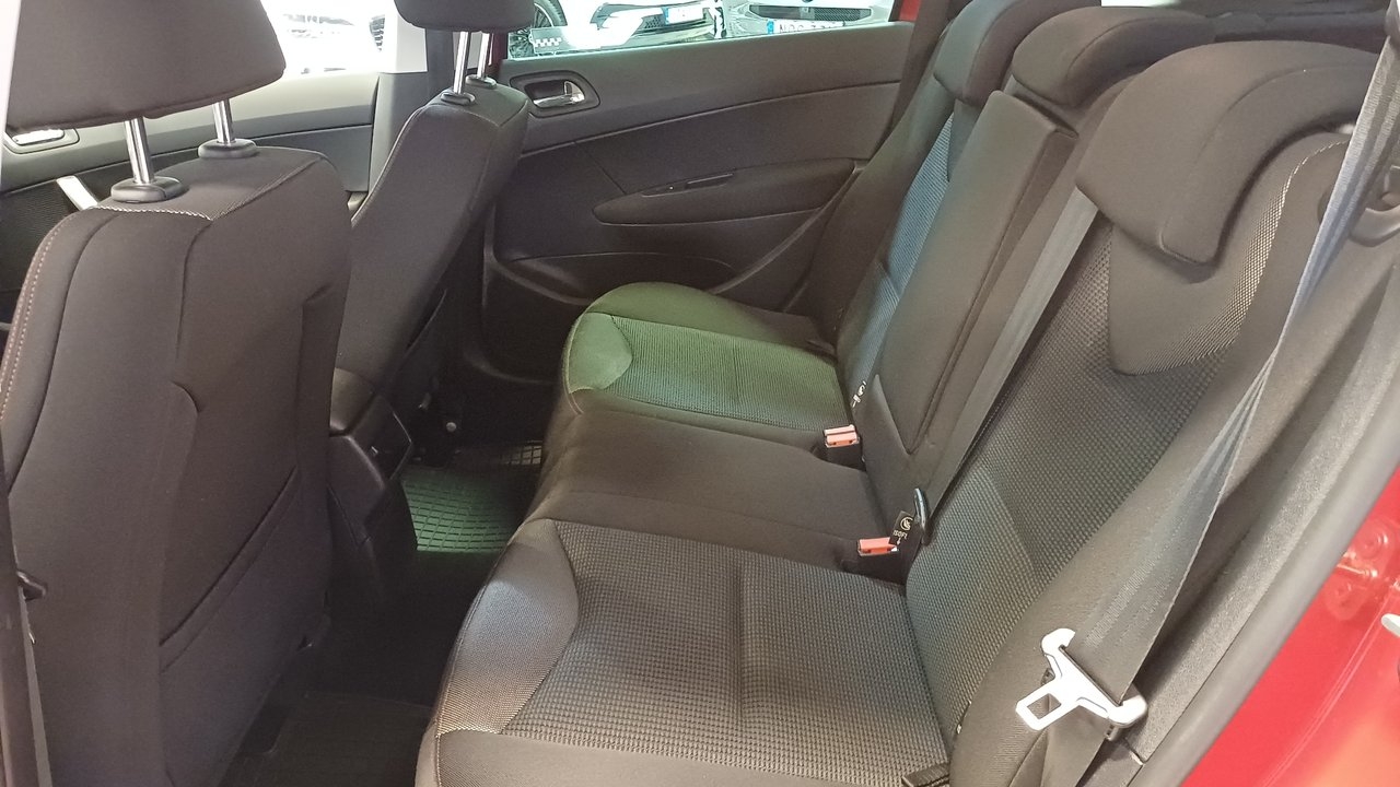 Peugeot 308 2012, bild 6/10