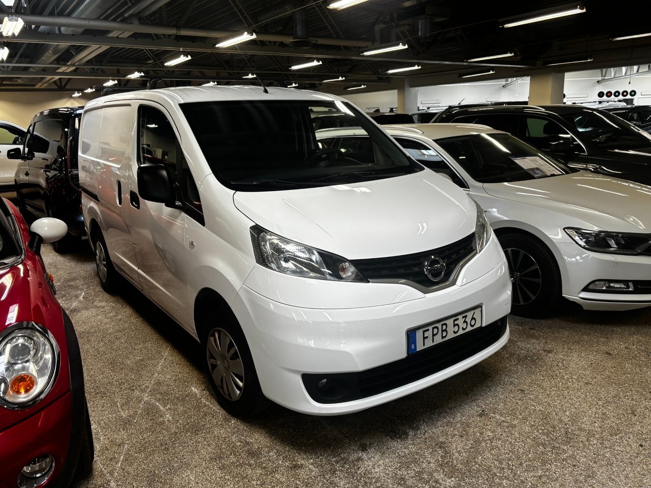 Nissan NV200 2017, bild 2/8
