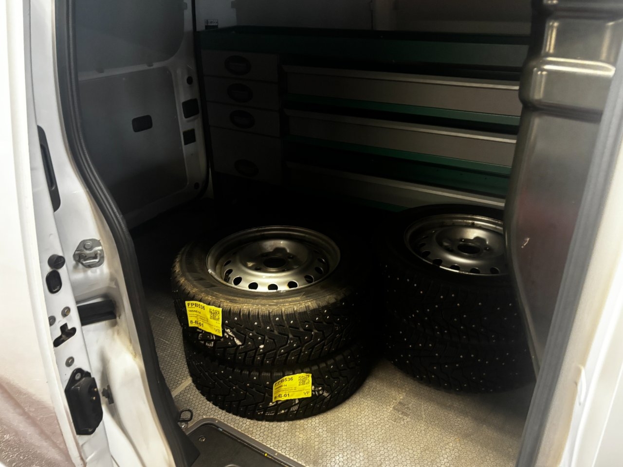 Nissan NV200 2017, bild 7/8