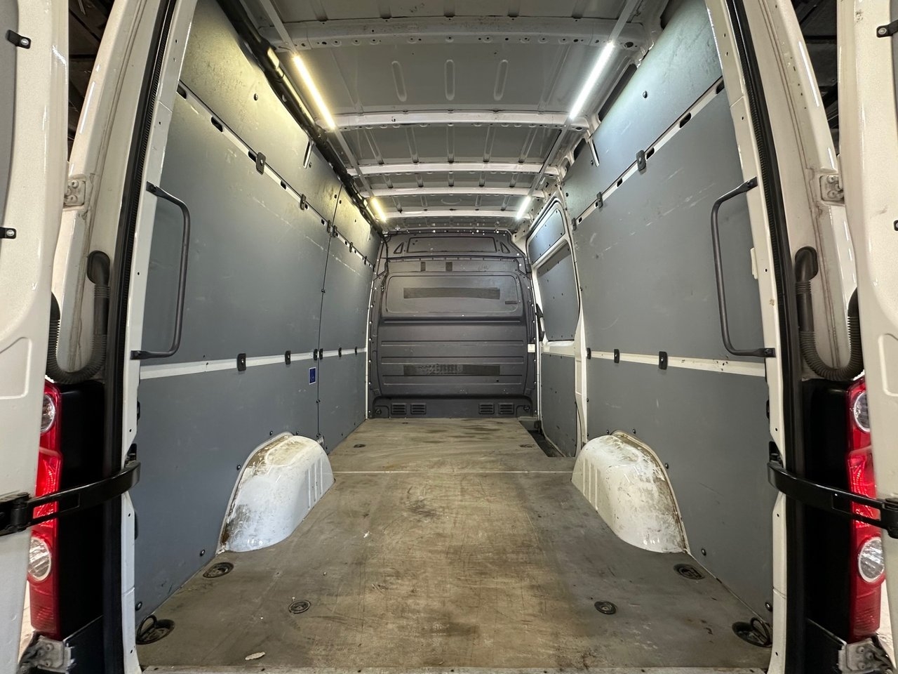 Volkswagen Crafter 2016, kuva 4/10