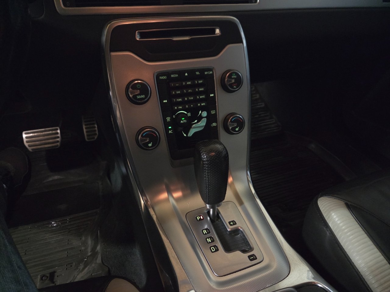 Volvo V70 2012, bild 7/7