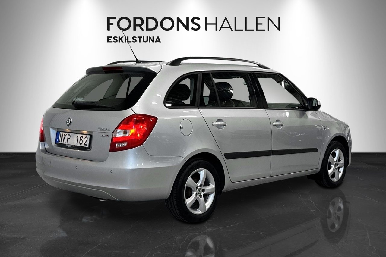 Skoda Fabia Kombi 1.2 Elegance 2011, bild 5/10