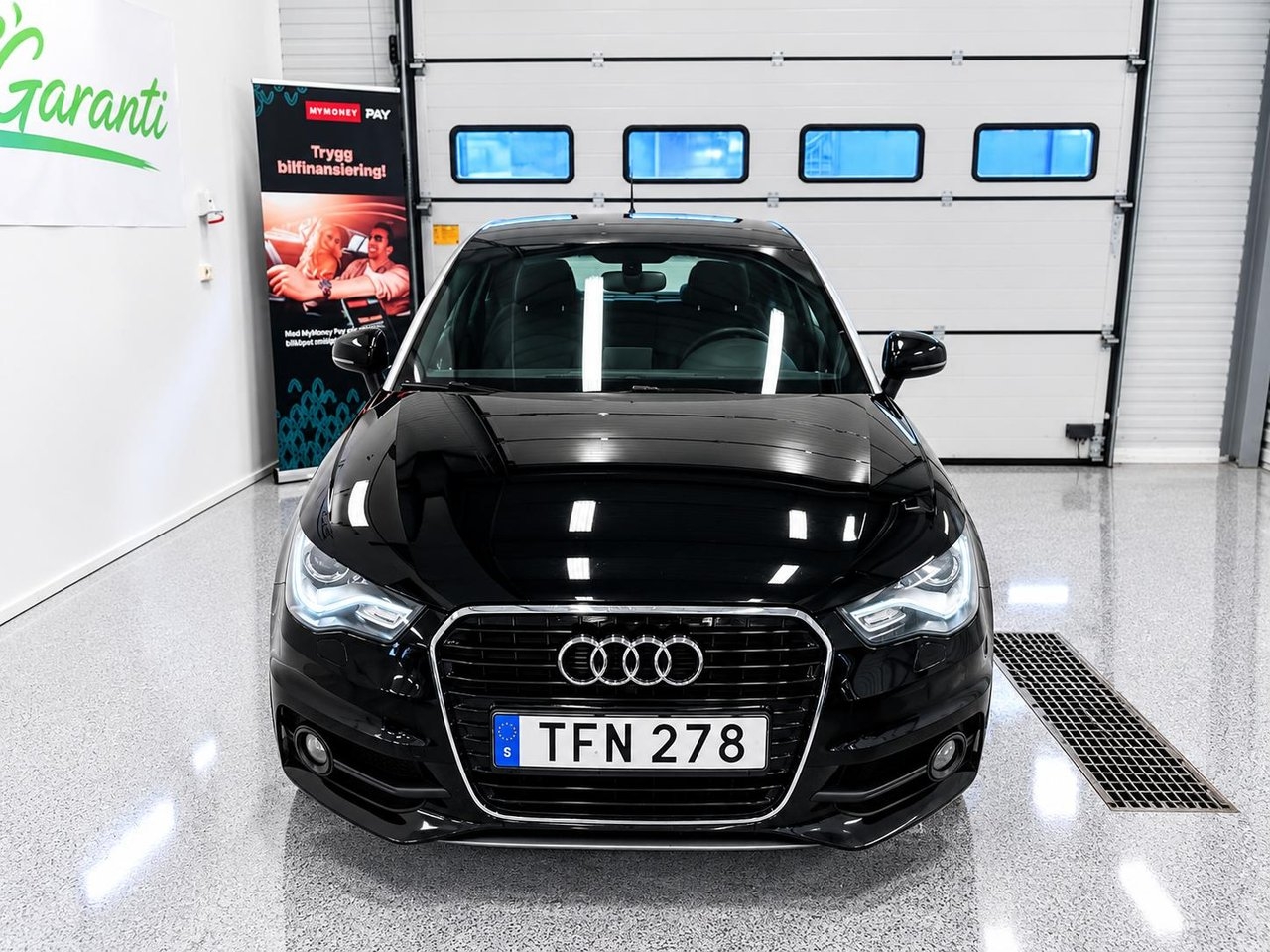 Audi A1 1.4 TFSI S-line 2011, bild 2/10