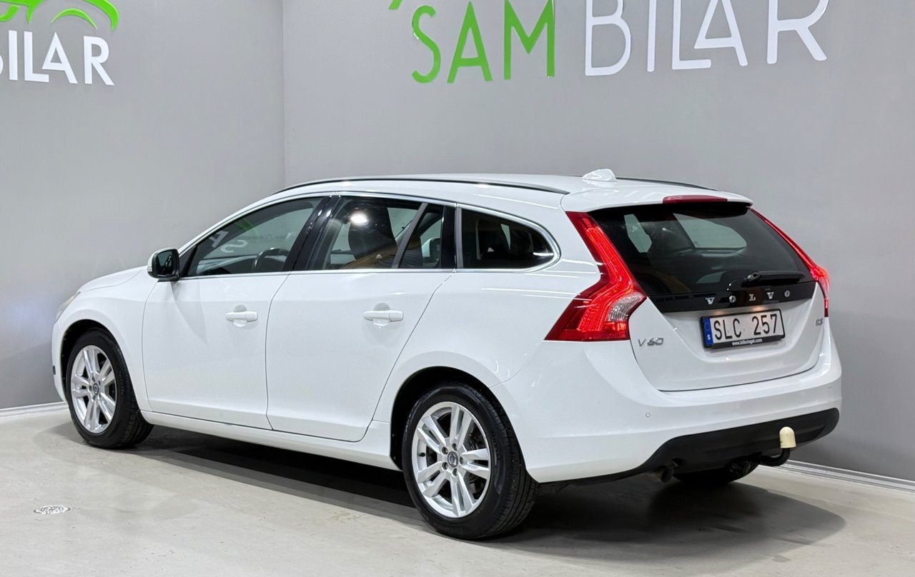 Volvo V60 2013, photo 5/10