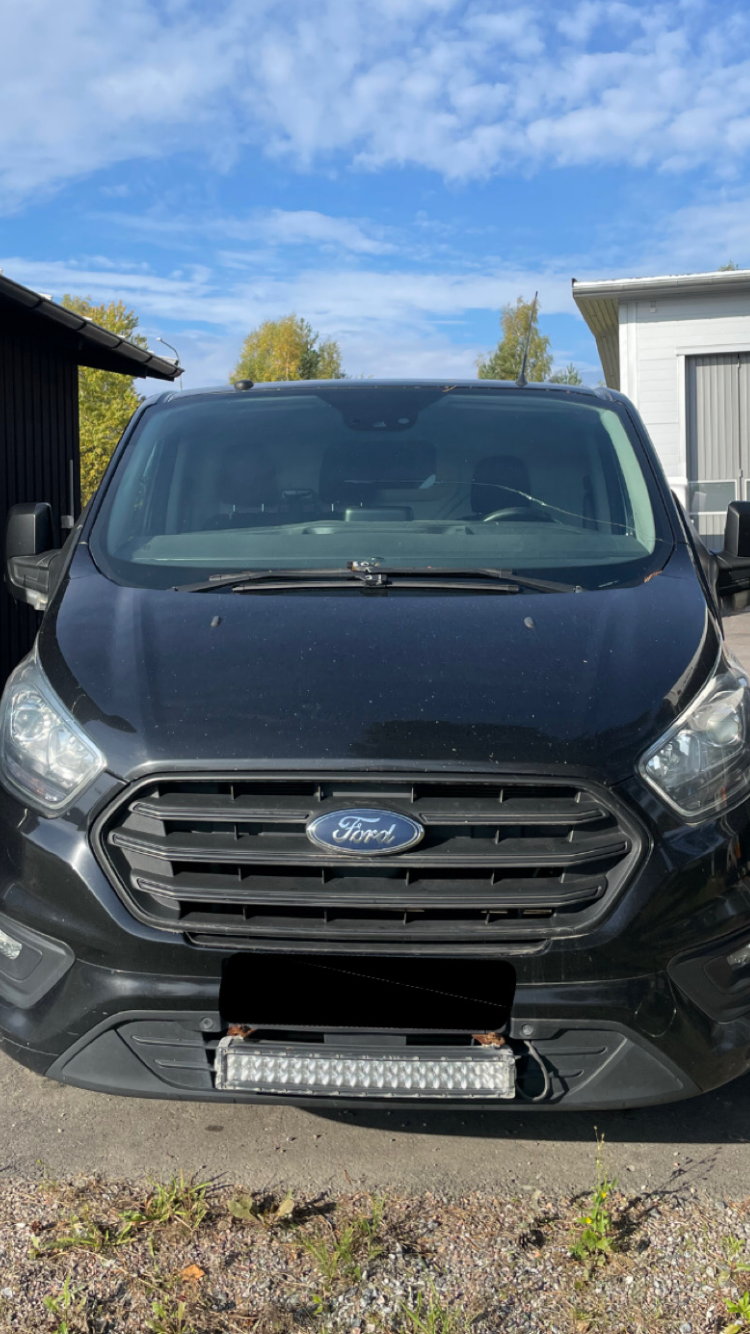 Ford Transit Custom 280 2.0 TDCi Manuell 2018, bild 2/4