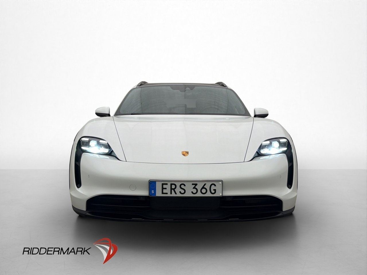 Porsche Taycan 2022, bild 2/10