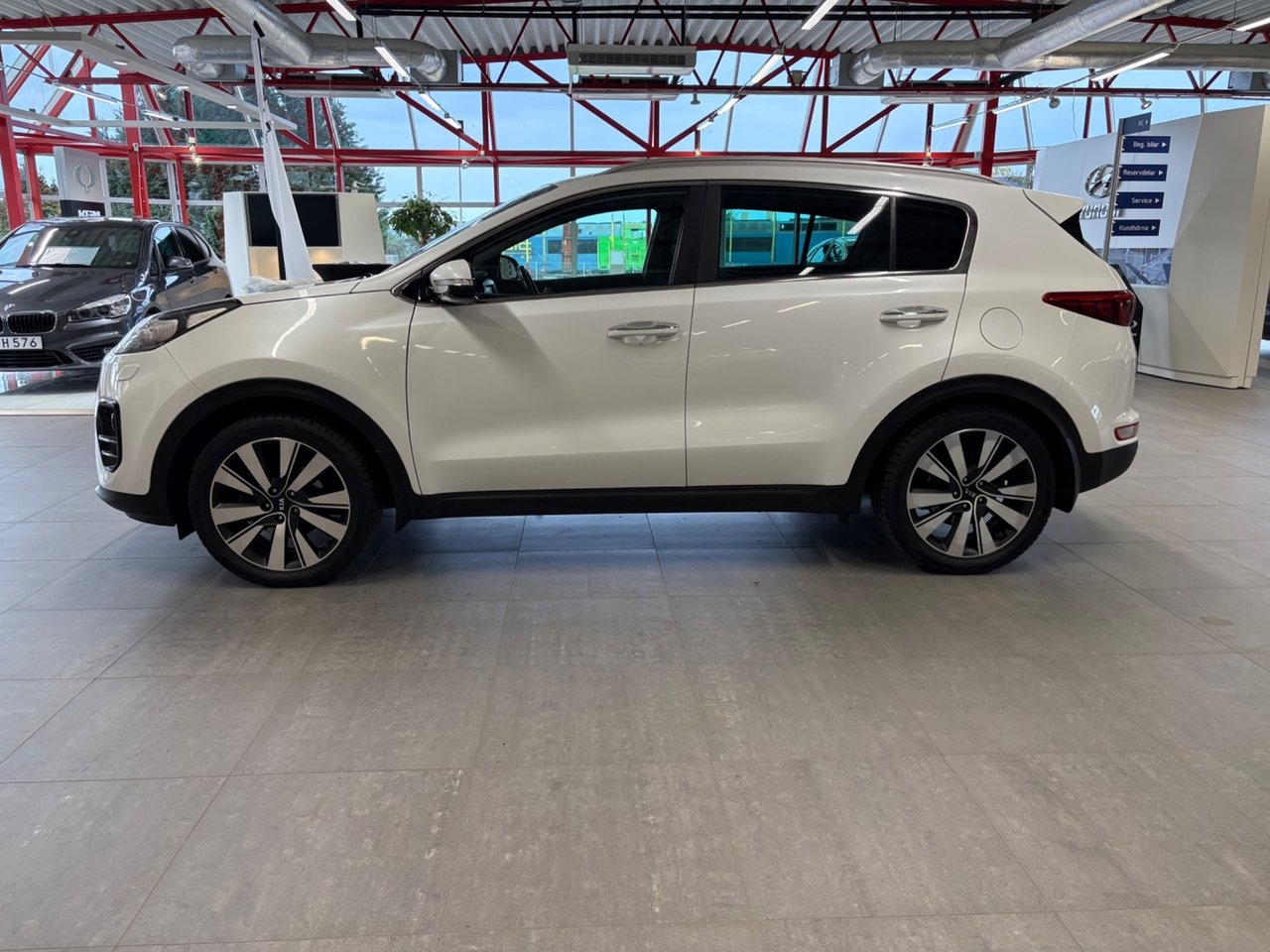 Kia Sportage 2016, bild 2/10