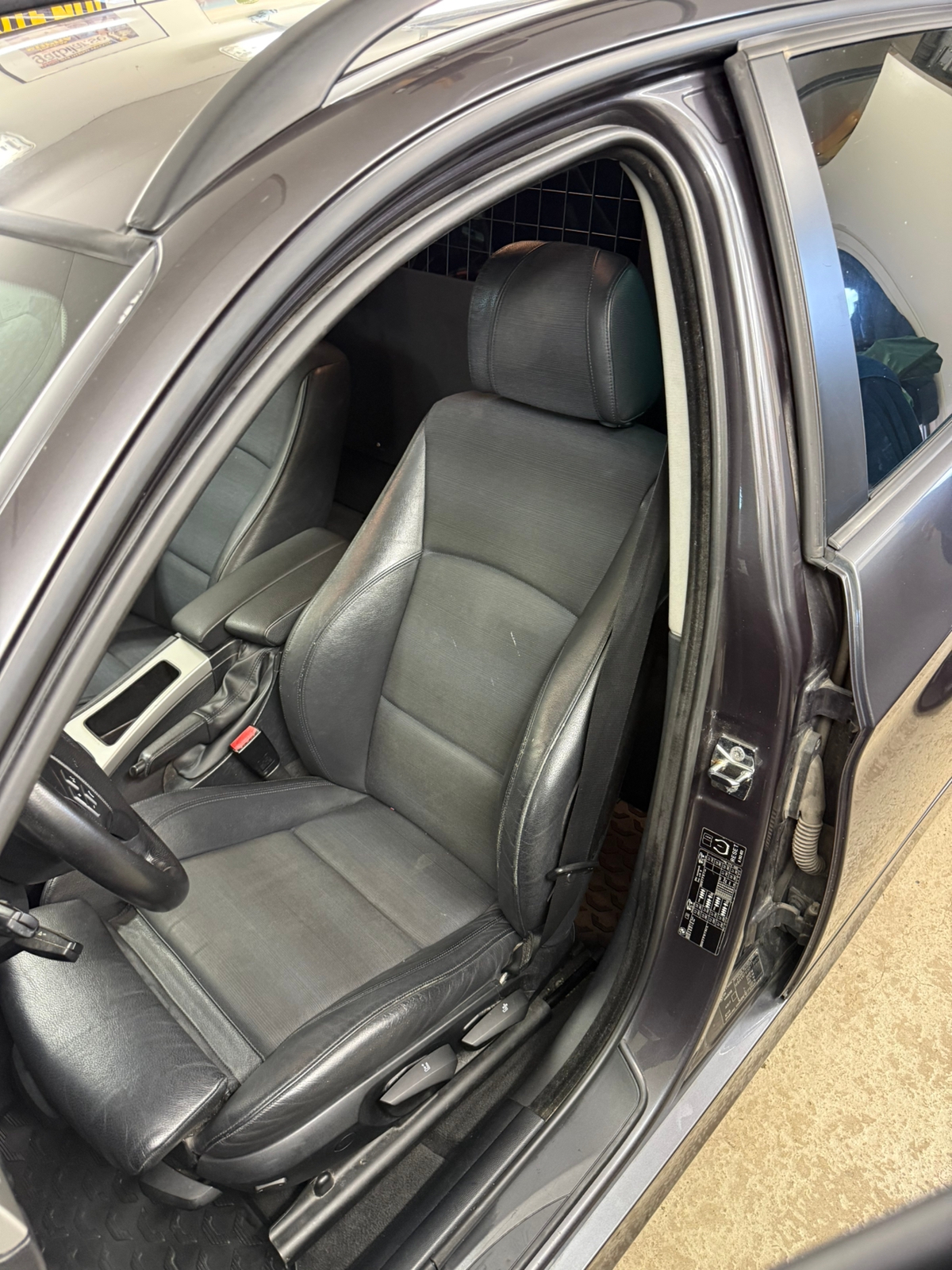 BMW 320 i EPA 2005, bild 6/8