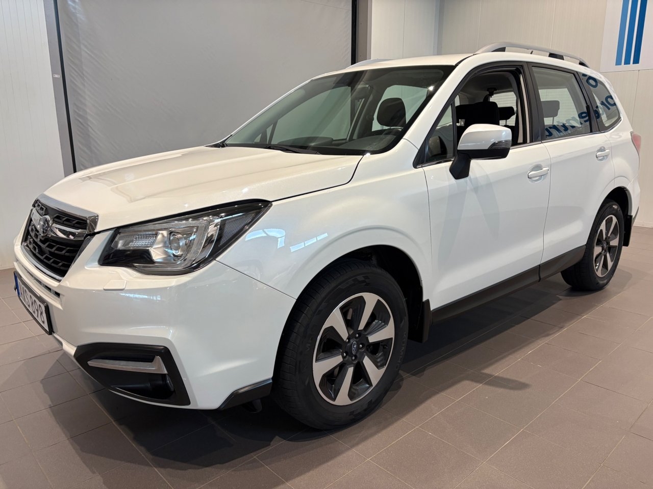 Subaru Forester 2.0 4WD Lineartronic 2017, photo 3/10