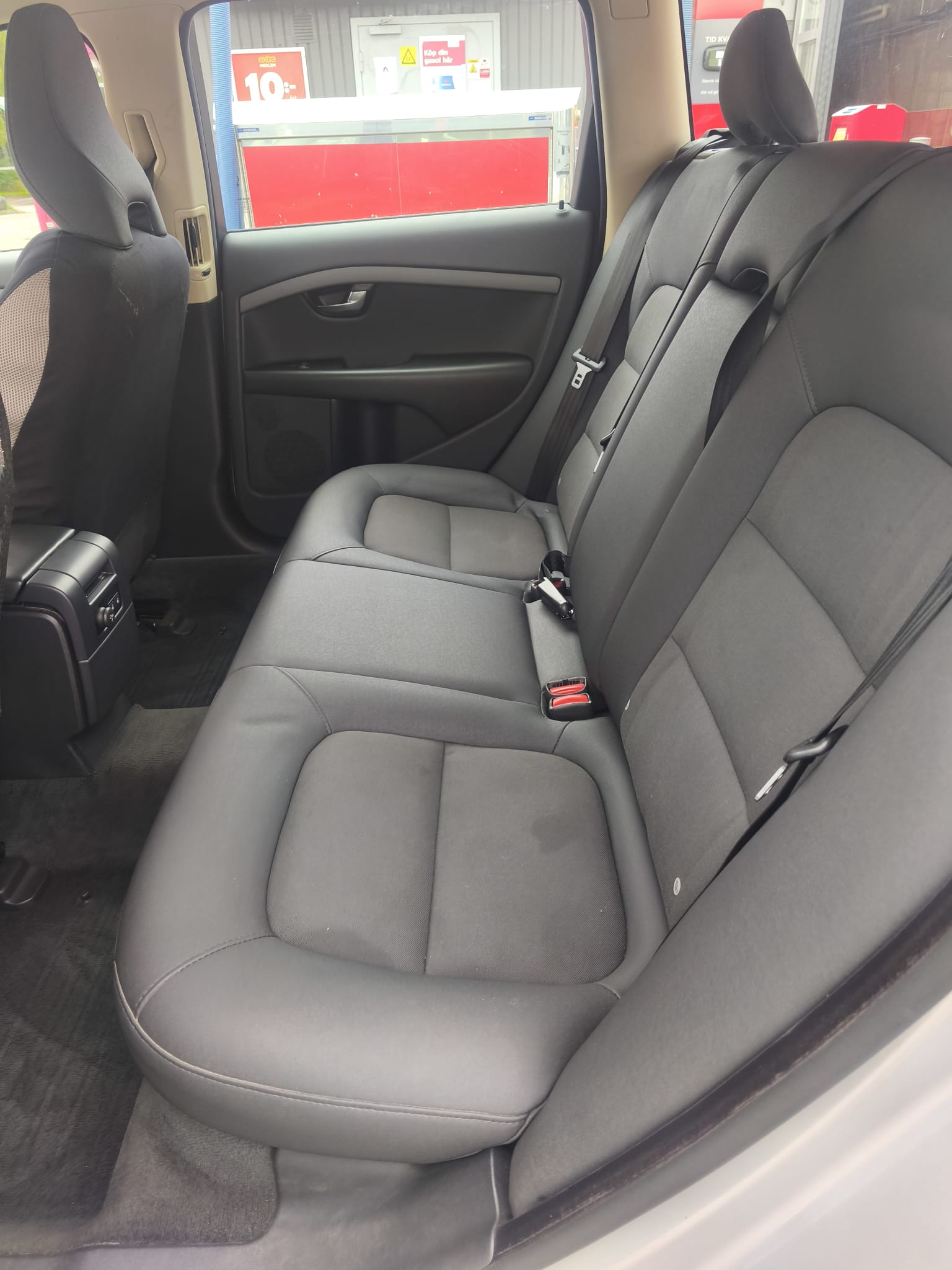 Volvo V70 2.4D Geartronic 2009, kuva 7/10